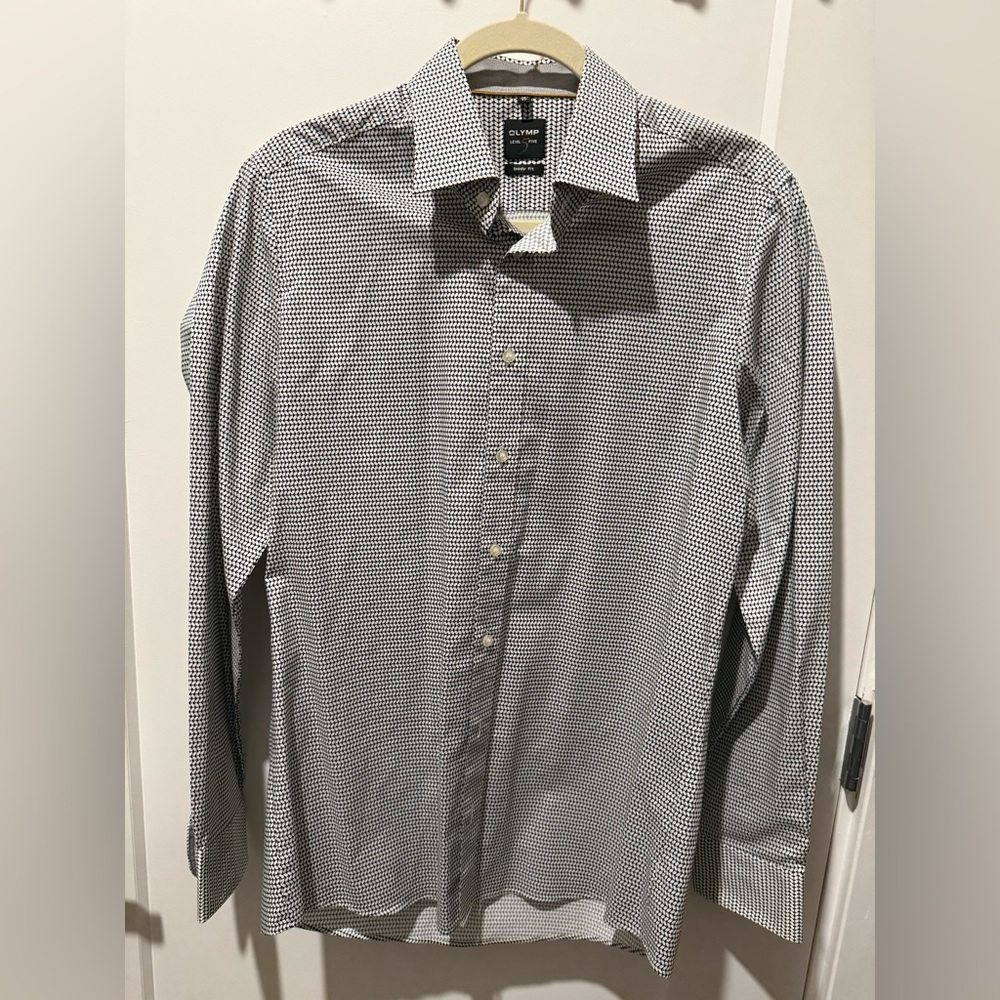 Olymp Men's Black & White Patterned Dress Shirt. Size 16”/ 41.